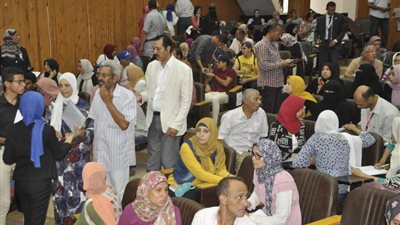 مكتب تنسيق جامعة القناة يستقبل 612 من طلاب المرحلة الثانية