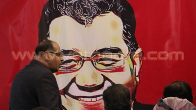 بالصور.. توقيع «مذكرات نيوتن» للراحل عبدالله كمال بمعرض الكتاب