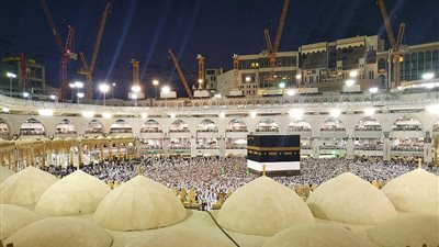 1.5 مليون جنيه مكاسب السماسرة من «جوازات العمرة والحج».. 3 آلاف جنيه عمولة من الفرد الواحد.. أهالي القرى والنجوع أكثر الضحايا.. العودة لقانون 