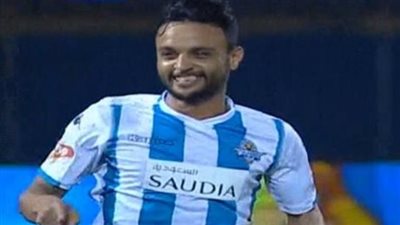 بيراميدز يصدم الزمالك بقيد بكار وجابر وبكري في القائمة الأفريقية
