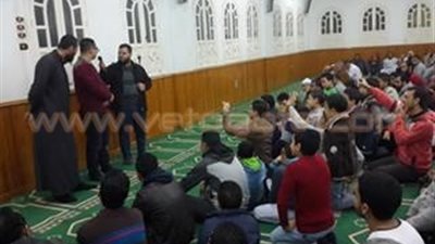 أول فيديو للحظة إعلان رجل صينى إسلامه في «منيا القمح»