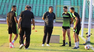 إيهاب جلال يطمئن على جاهزية وادي وسيمبوري قبل الكونفدرالية (صور)