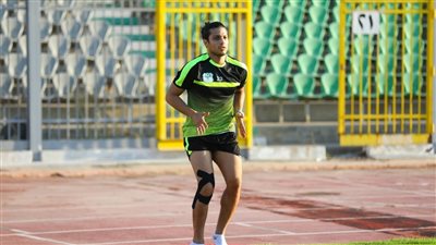 قائد المصري يبدأ برنامجه التأهيلي بعد تعافيه من الصليبي (صور)