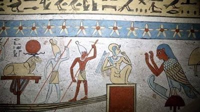 غريب سنبل يوضح أسباب وطريقة نقل مقبرة 