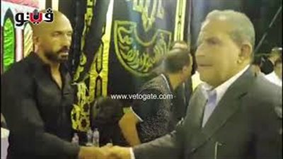 طاهر أبو زيد وأشرف زكي والإبراشي في عزاء شقيق فاروق جعفر (فيديو وصور)