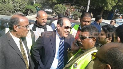 بالصور.. «الهراس» يشارك في «علشانك يا مصر» لتنظيف شوارع الجيزة