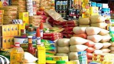 تكدس الأرز والمكرونة والفول بمخازن التموين.. والوزارة تجبر المواطنين على شرائه