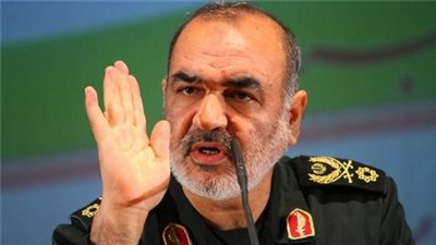 عسكريون إيرانيون: السعودية تحرق المنطقة وتنتظر رصاصة الرحمة