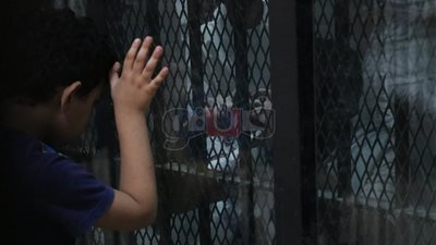 قاضي بيت المقدس يسمح لأبناء المتهمين بالحديث مع آبائهم (فيديو وصور)