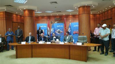 وفد من وزارة المالية ومحافظ بورسعيد يفتتحان ورشة 