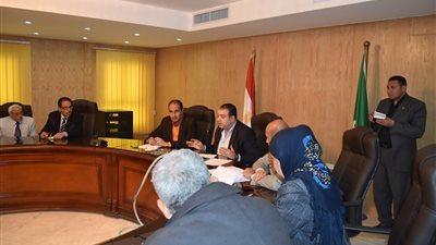 محافظ الفيوم يكلف بسرعة التعامل الإيجابي مع شكاوى المواطنين