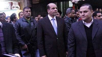 مدير أمن الجيزة ينتقل لموقع حريق وحدة مرور الوراق