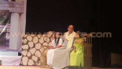 بالفيديو والصور.. «زهرة البستان» للتوعية ضد «السرطان» بأسوان