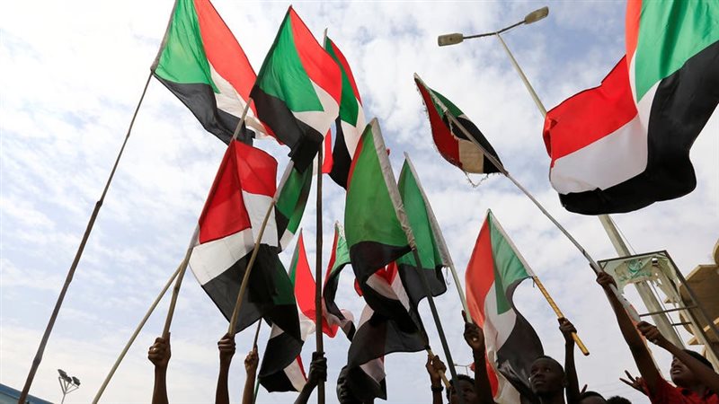 التوقيع على الإعلان