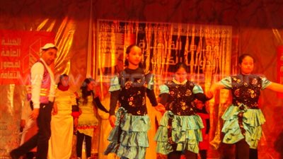 ذوي الاحتياجات الخاصة يتألقون بمخيم فنون معرض الكتاب