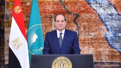 السيسي يؤكد لماكرون موقف مصر الداعم لوحدة واستقرار ليبيا