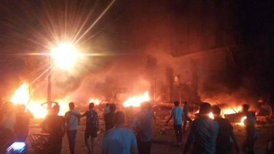 مصرع شخص وإصابة اثنين آخرين في حريق بسبب تصادم سيارتين أمام معهد الأورام بالسيدة زينب