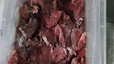 ضبط 213 كيلو لحوم ودواجن فاسدة بمصيف جمصة السياحي (صور)