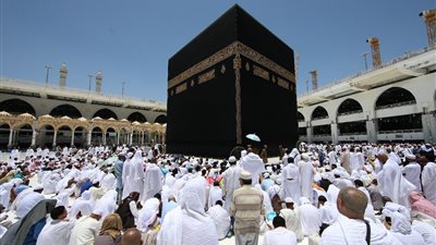 السعودية تعلن ضوابط العمرة الإلكترونية للموسم الجديد.. تعرف عليها