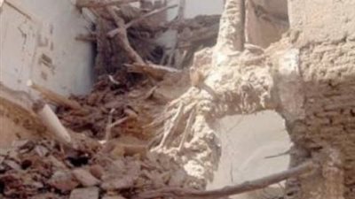 إصابة شخصين ونفوق 3 رءوس ماشية في انهيار منزل بالمنوفية