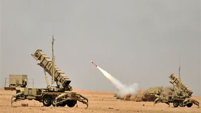 السعودية تعترض صاروخ «سكود» قادما من اليمن