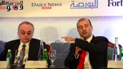بالفيديو .. وزير التموين: طرح الشركات القابضة بالبورصة