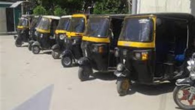 حجز 34 «توك توك» وتحرير 28 مخالفة حزام أمان في الجيزة