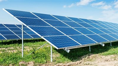 8 معلومات عن مشروع الخلايا الشمسية المنفذ من 