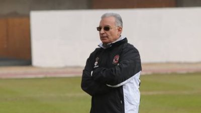 زيزو يفاضل بين الثنائي إيفونا وأنطوي لقيادة هجوم الأهلي في القمة111