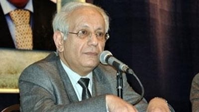 وفاة عبد العظيم درويش مدير تحريرصحيفة الأهرام الأسبق