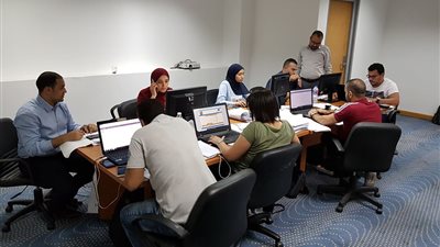 حماية المستهلك يشكل غرفة عمليات لمتابعة شكاوى المواطنين قبل العيد (صور)