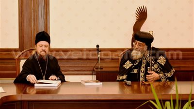 بالصور.. الكنيسة الروسية: مصر تحارب الإرهاب وتعمل لإحلال السلام