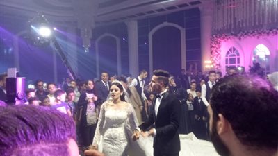 محمد عبد السلام وعنتر يشاركان مصطفى فتحي فرحته بالمنصورة (فيديو)