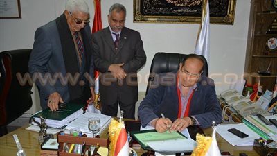 محافظ سوهاج يعتمد نتيجة الشهادة الإعدادية