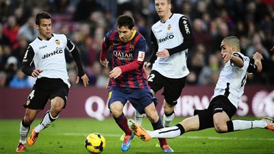 اليوم.. «فالنسيا» يبحث عن رد الاعتبار أمام «برشلونة» في كأس الملك