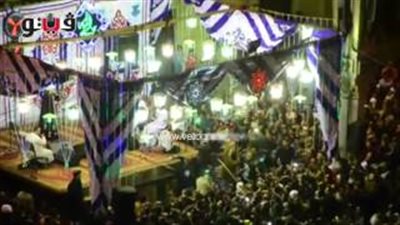 بالفيديو.. «التهامي» يشعل ليلة مولد «الحسين» بالأناشيد الصوفية