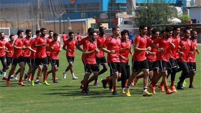 العرضيات سلاح الأهلي لعبور 