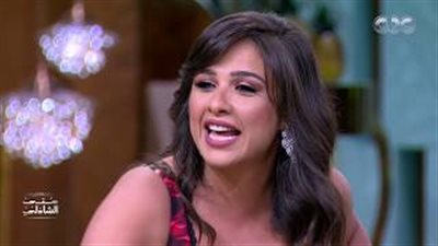 ياسمين عبد العزيز عن تكرار تجربة الزواج مرة ثانية: عندي عقدة (فيديو)