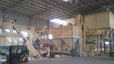 العاملون بـ«أعلاف الفيوم» يطالبون المحافظة بوقف بيع أراضيها