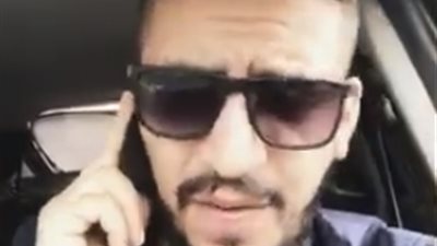 شاب يسخر من طريقة احتفال أصحاب كل برج بالفالنتين (فيديو)