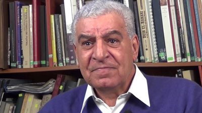 زاهي حواس لطلاب حلوان: «كنت فاشل وبنجح بالعافية»