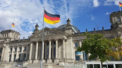 ألمانيا تحاكم آخر نازي في محاكمها