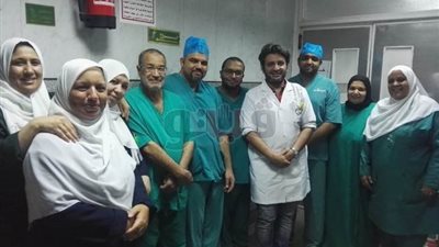 إجراء جراحة لتركيب شريان صناعى بالطرف السفلى بـ