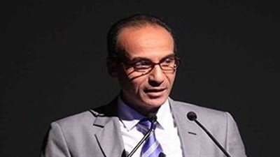 معرض الكتاب 2016 يهدي درع الهيئة لروح الأديب جمال الغيطاني