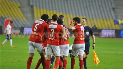 رسميًا.. ملعب السويس يستضيف لقاء الأهلي والجيش