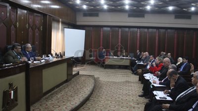 توصية برلمانية بدراسة 246 مليار جنيه متأخرات ضريبية