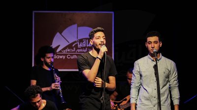 يوسف عبدالخالق يحقق حلمه ويقدم حفلا شعريا غنائيا على مسرح الساقية