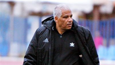 عبد الرازق يعد لاعبي سموحة برفع العقوبات بعد الفوز على الجيش