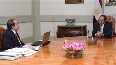 السيسي يبحث تحقيق نهضة زراعية شاملة بحلول 2030.. توفير فرص العمل وزيادة الصادرات المصرية..النهوض بأوضاع الفلاح المصري..تحديث أساليب الزراعة والري الحقلي.. وتوفير الأصناف المُحسنة عالية الجودة والإنتاج
