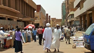 التضخم في السودان يقفز إلى 52% في يناير بعد هبوط حاد للعملة